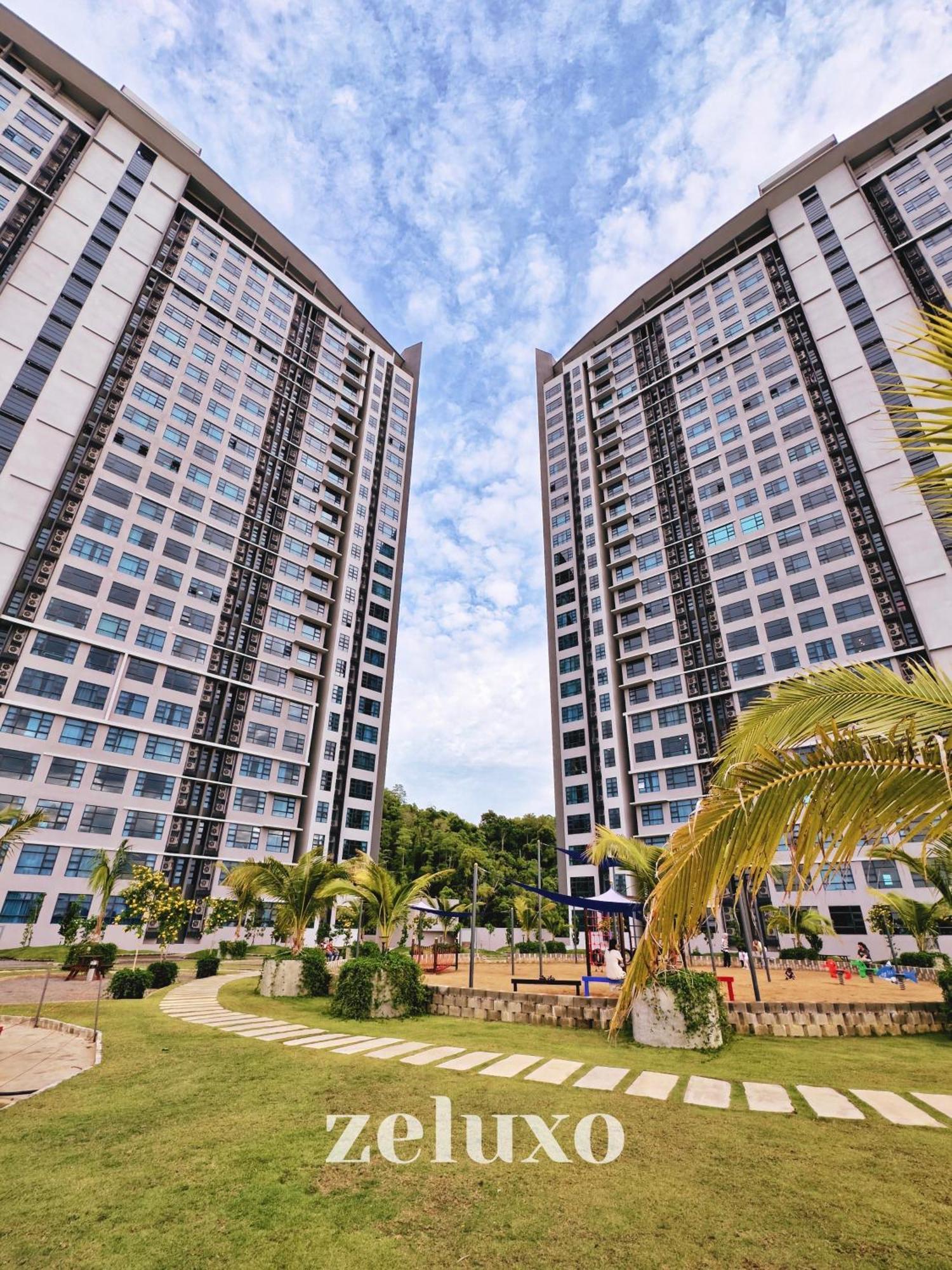 קוטה קינבלו #5 Jesselton Quay City Pads Seaview By Zeluxo מראה חיצוני תמונה